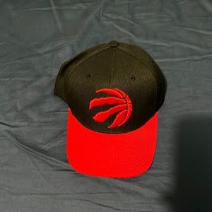 Red/black Raptors Mitchell & ness SnapBack
